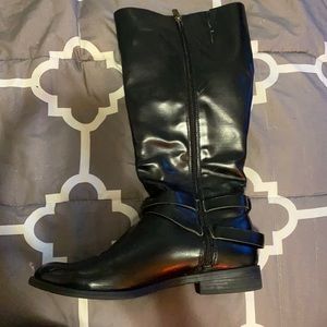 Chaps low heel below the knee boots